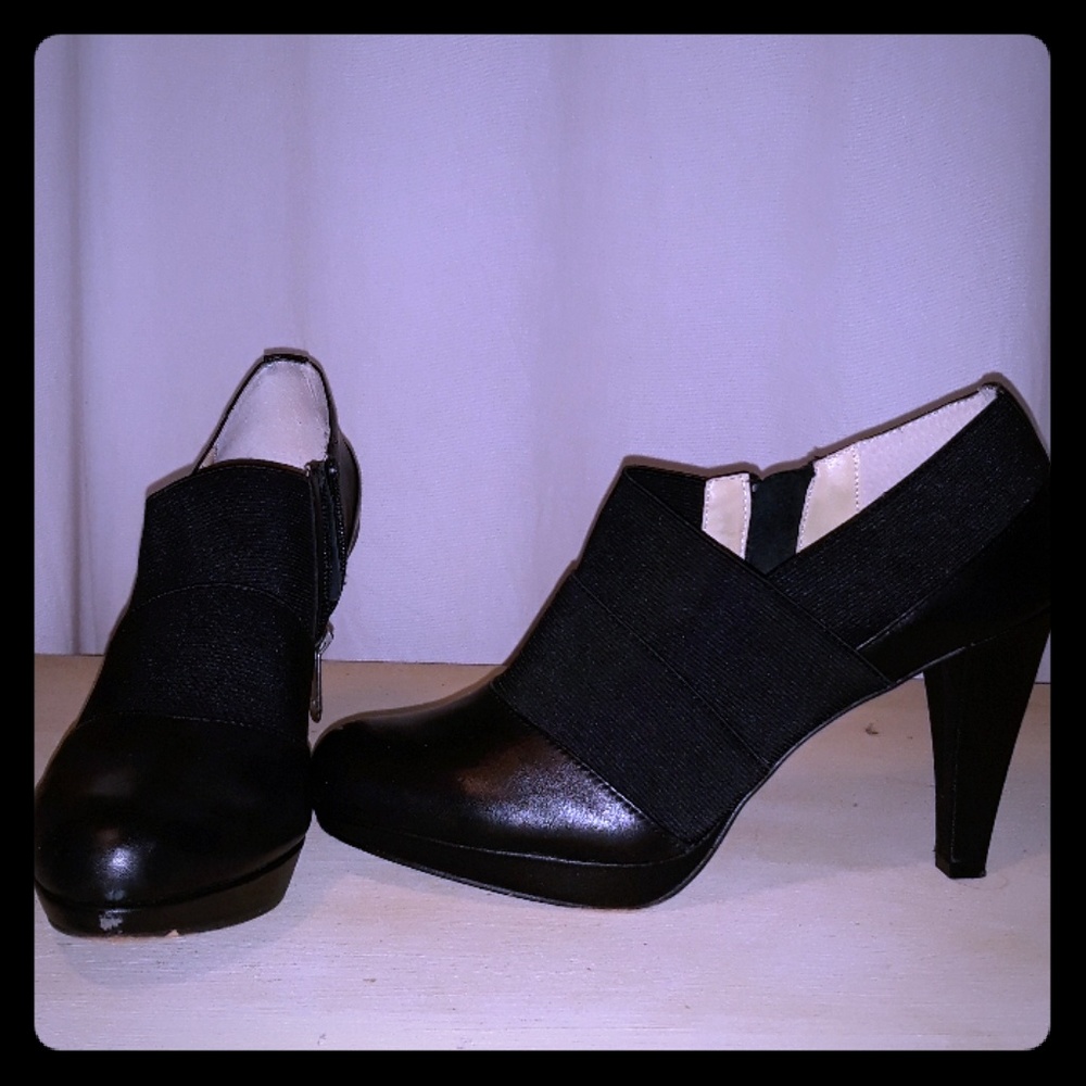Adrianne Vittadini size 8